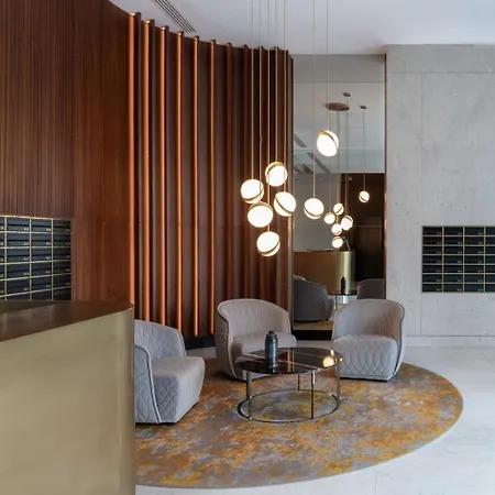 Brabank Emerald Luxury Fitness, Sauna & Parking By Grandview Apartmán *