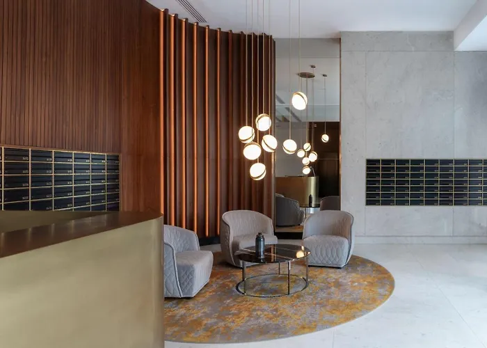 Brabank Emerald Luxury Fitness, Sauna & Parking By Grandview Daire *