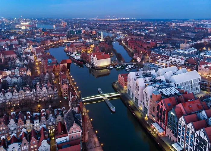 Brabank Emerald Luxury Fitness, Sauna & Parking By Grandview Gdańsk