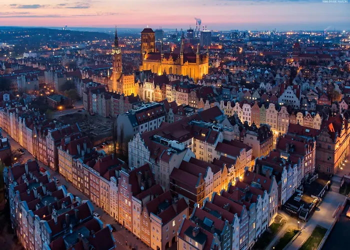 Brabank Emerald Luxury Fitness, Sauna & Parking By Grandview *