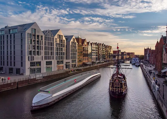 Brabank Emerald Luxury Fitness, Sauna & Parking By Grandview Daire Gdansk