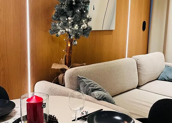 Brabank Emerald Luxury Fitness, Sauna & Parking By Grandview * Gdansk